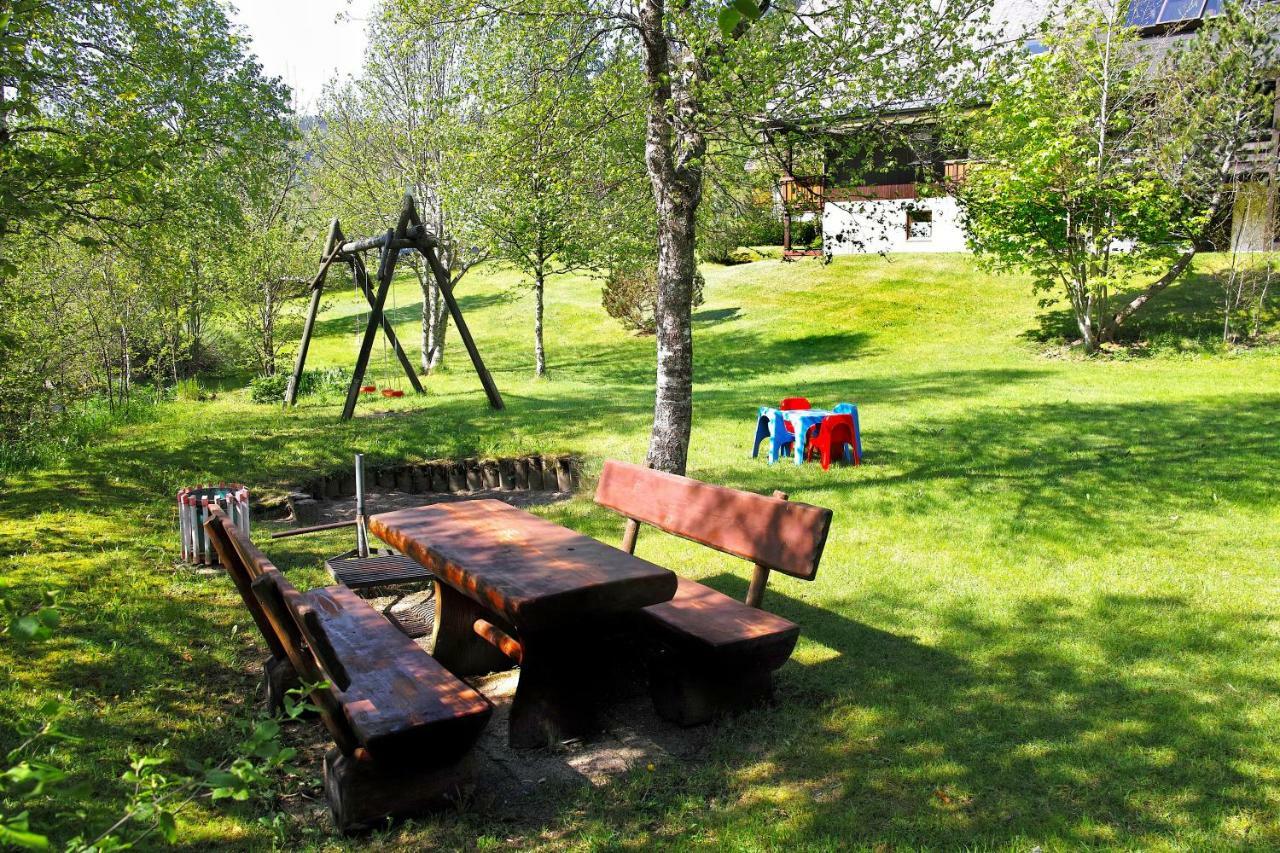 C2 Albmatte-Fewo , Hallenbad Aussenbecken Massagen Nebenan St. Blasien Exterior photo
